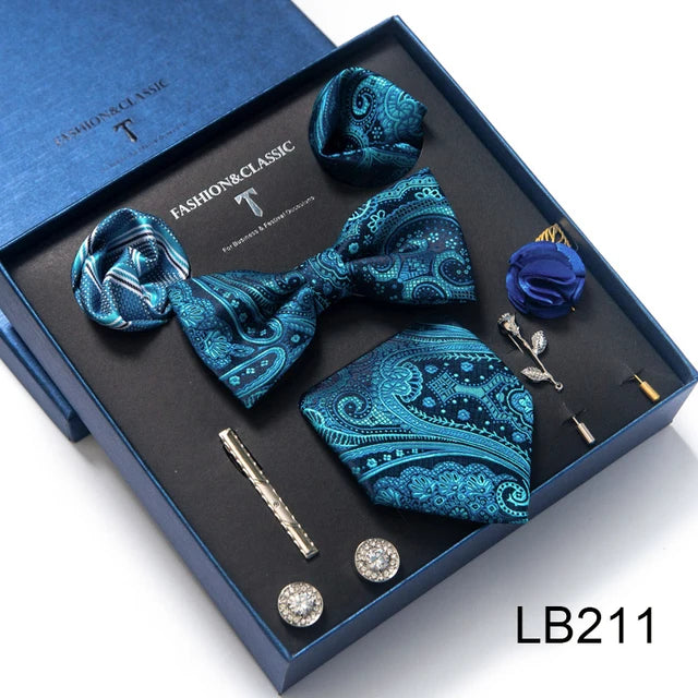 Conjunto de corbata de seda último diseño: pañuelo de bolsillo, gemelos, clip para pajarita y corbata.