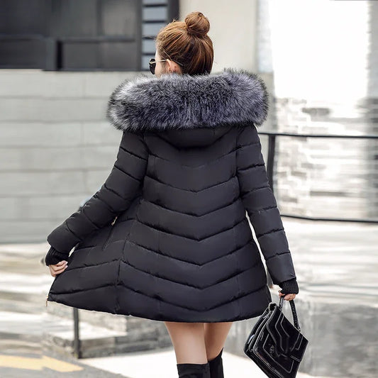 Novedades: chaqueta de invierno para mujer, entallada, acolchada de algodón, abrigada y gruesa.