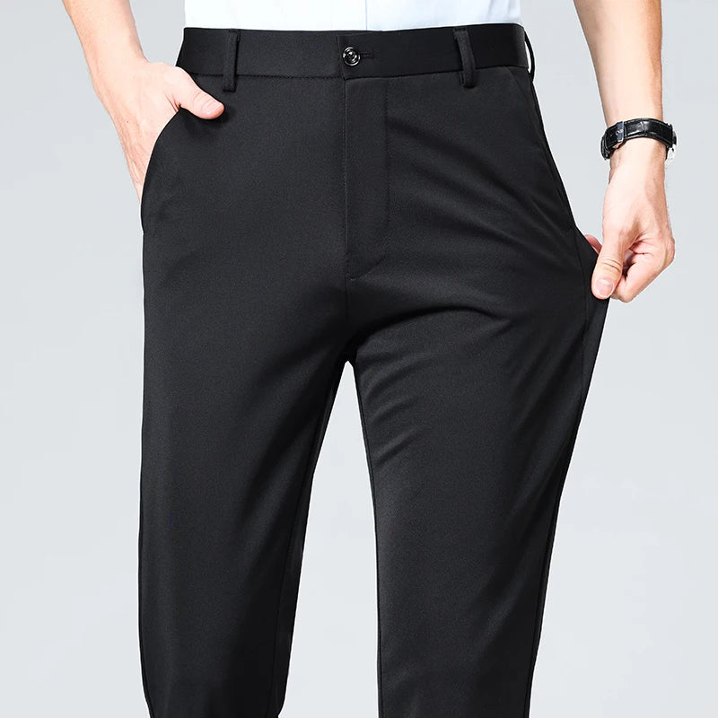Pantalones finos para hombre: pantalones de traje, de trabajo, de calidad, de estilo business casual.