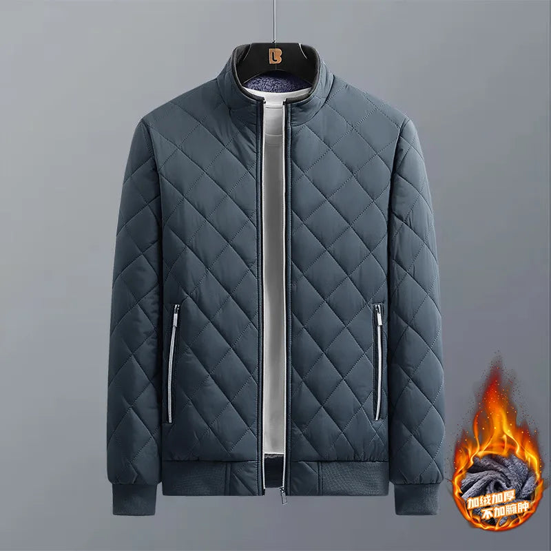Chaqueta bomber de otoño-invierno para hombre con estampado de rombos y forro polar. Chaqueta informal de moda para hombre 2026.
