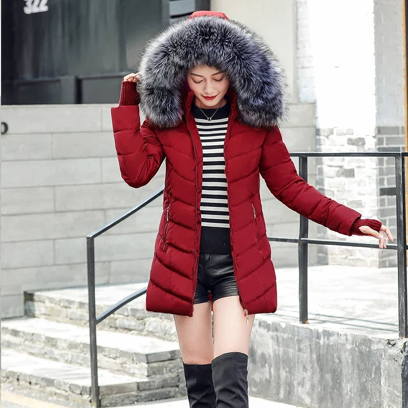 Novedades: chaqueta de invierno para mujer, entallada, acolchada de algodón, abrigada y gruesa.